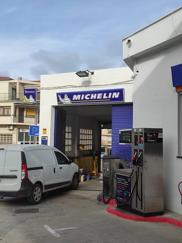 c8bffe83-e361-4594-b8cd-abc1462eb850